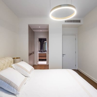 Alquiler de un piso luminoso de 3 habitaciones, 84 m², en el complejo residencial BW Terraces, Belgrado, Serbia